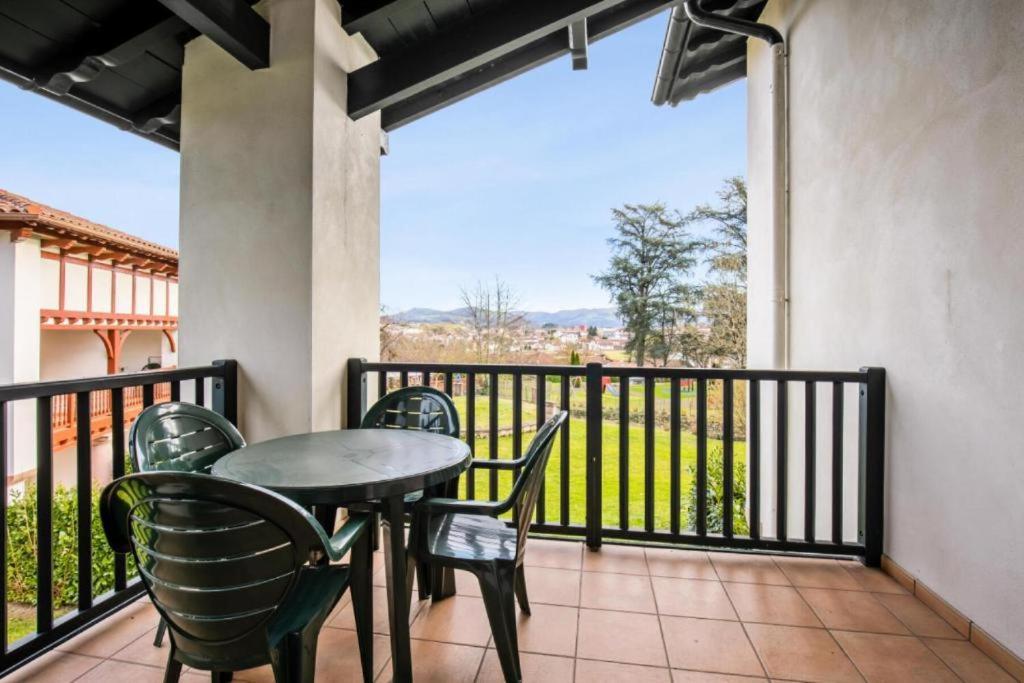 Apartament Parc Arradoy D Uhart-Cize Zewnętrze zdjęcie